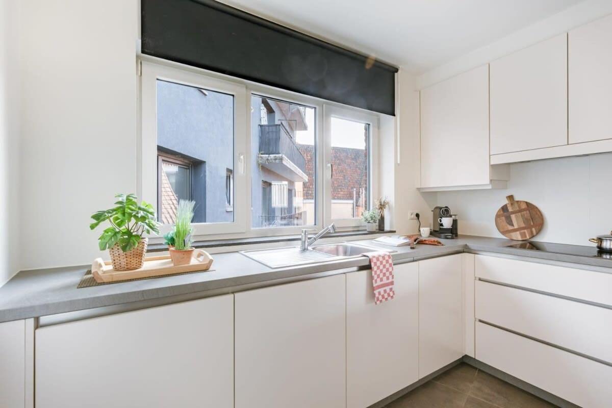 Pleasant Apartment Near The Center Of خنت المظهر الخارجي الصورة